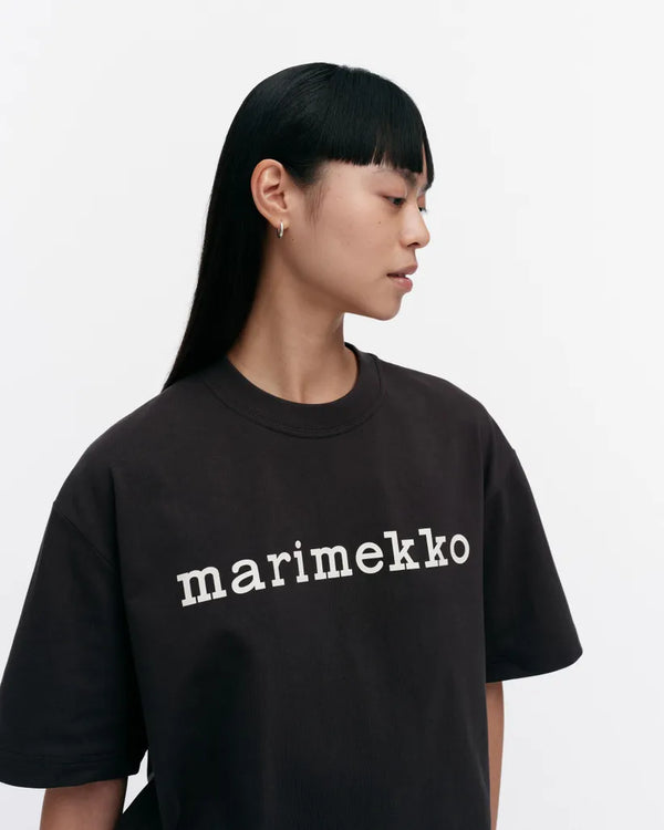 Marimekko Veisto Logo Placement paita 991