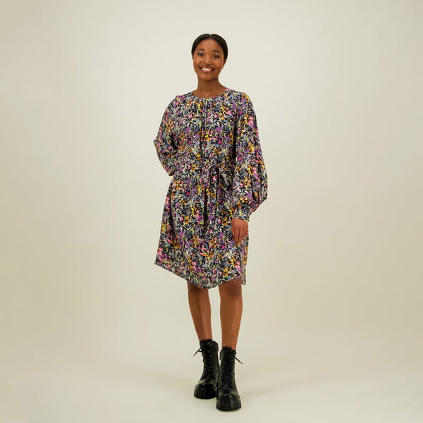 Metsola Fantasy Voluminous Dress -Mekko