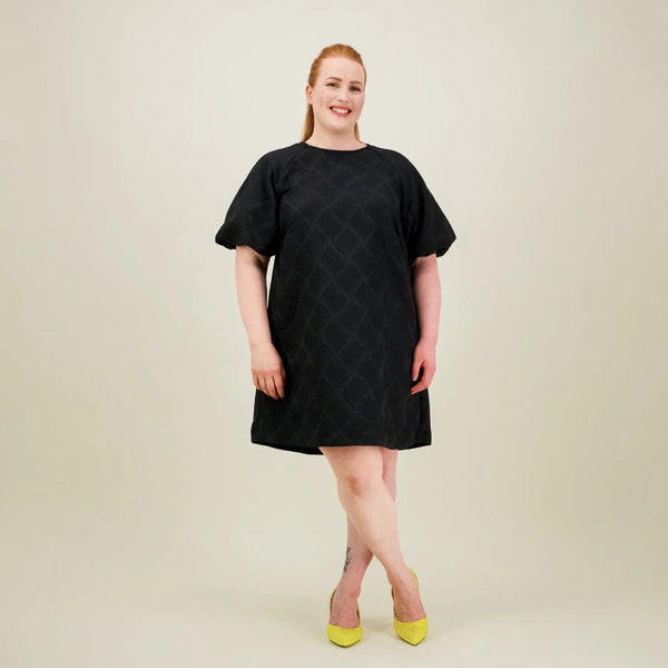 Metsola JACQUARD DRESS LICORICE
