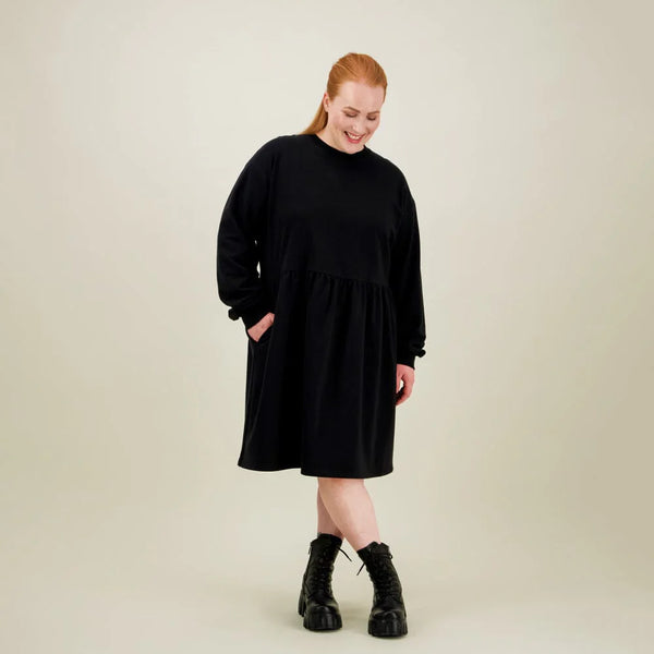 Metsola Ruffle Sweater Dress -Collegemekko | Licorice